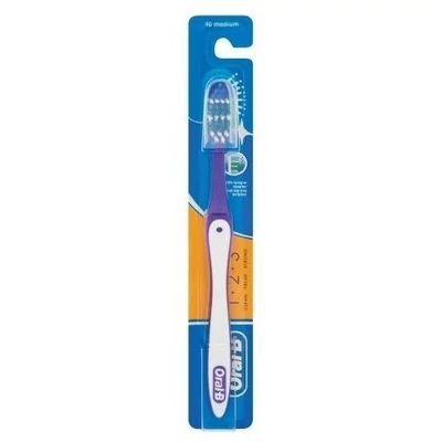Oral-B fogkefe Clean Fresh Strong (12db/#)